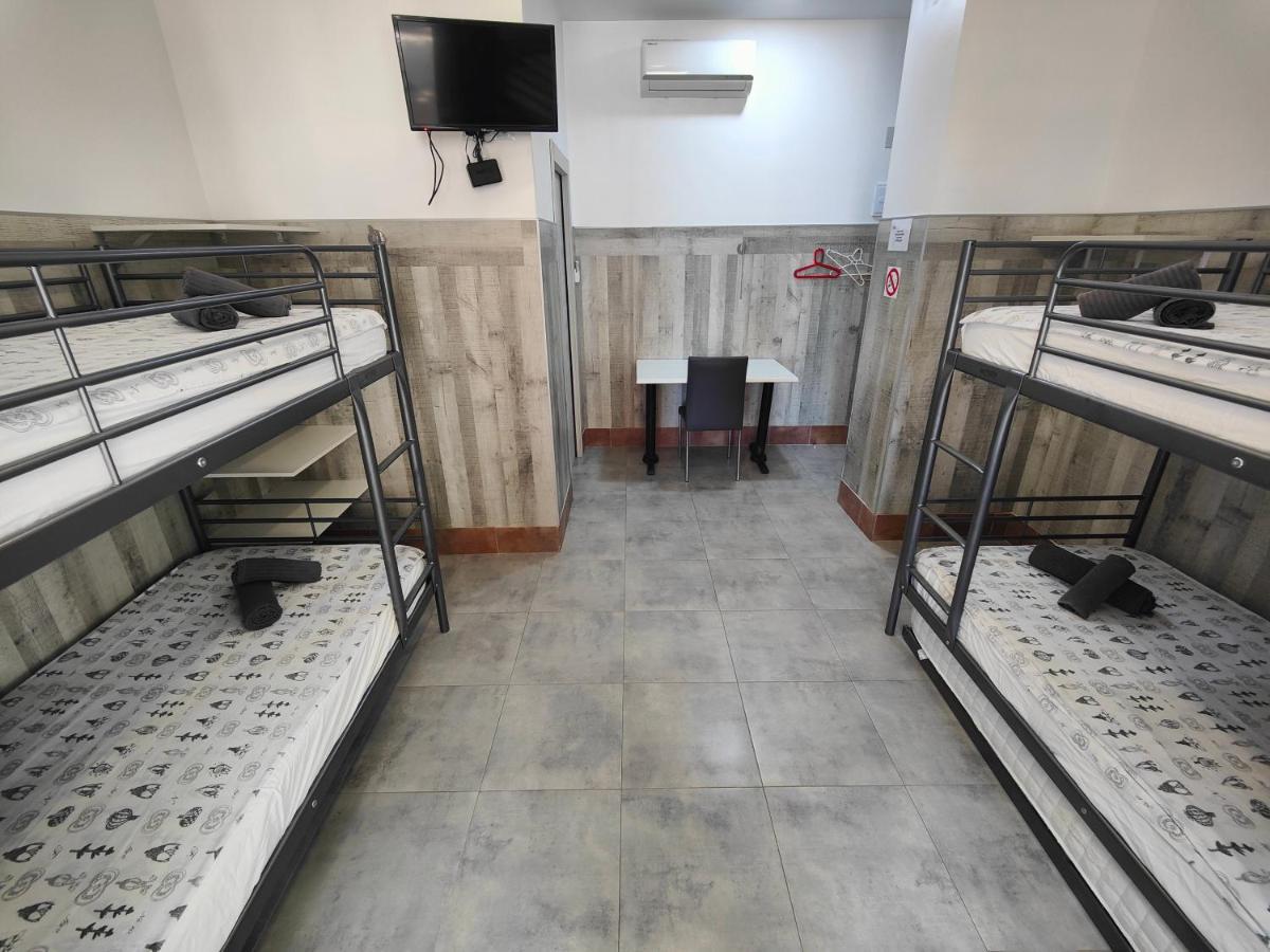 Hotel Ріаza Lfach Calp Exterior foto