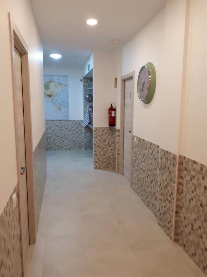 Hotel Ріаza Lfach Calp Exterior foto